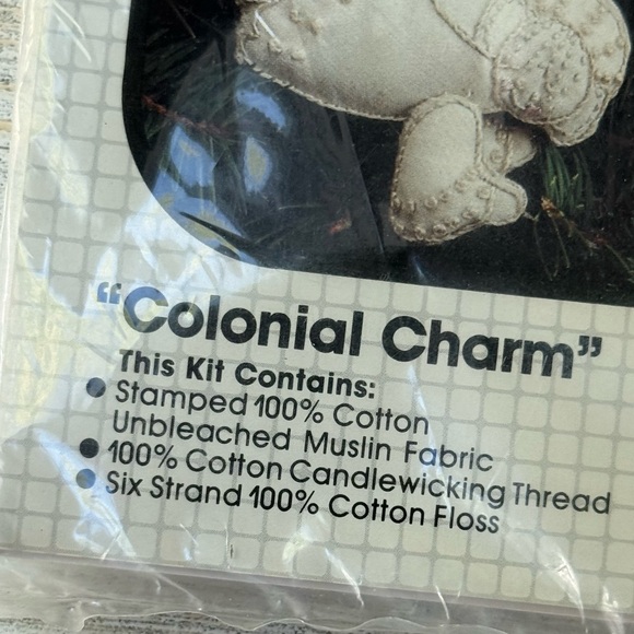 Vintage Bucilla Christmas Ornament Candlewicking Kit Colonial Charm Sealed 82061 - Picture 8 of 9